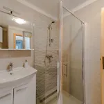 Robinson Apartment
